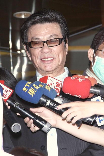 豬哥亮與經紀人楊登魁握手言和準備復出(圖)
